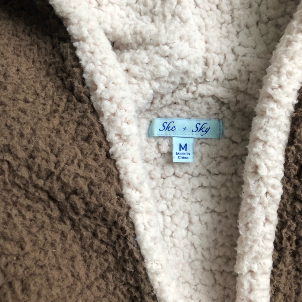 open style teddy jacket 🐻 - Picture 3 of 6